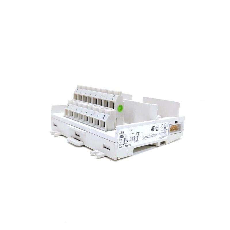 ABB TU831 3BSE008530R1 S800 I/O